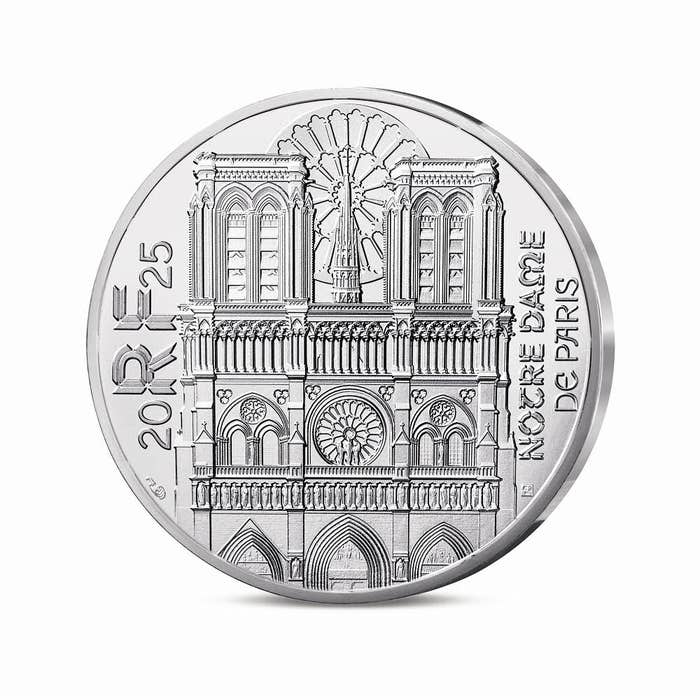 2025年 パリ・ノートルダム大聖堂再建記念 10ユーロ銀貨